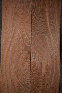 Wenge furnier 226 x 14 - 20 cm | 0.6 mm | 0,3842 m&sup2;