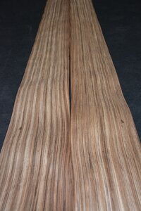 Zebrano furnier 290 x 28 - 29 cm | 0.6 mm | 0,8265 m&sup2;