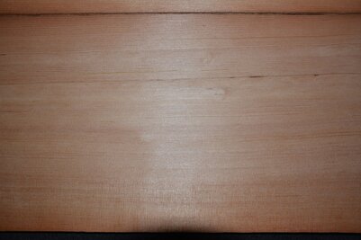 Amerikanische Kiefer furnier 272 x 24 - 24 cm | 0.6 mm | 0,6528 m&sup2;