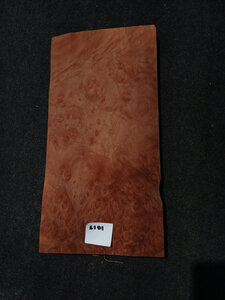 Madrona furnier 44 x 22,5 - 22 cm | 0.6 mm | 0,1034 m&sup2;