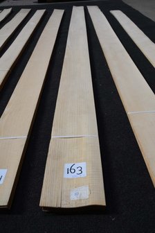 Esche Furnier 235 x 12-13 cm | 0.6mm | 0,2934m&sup2;