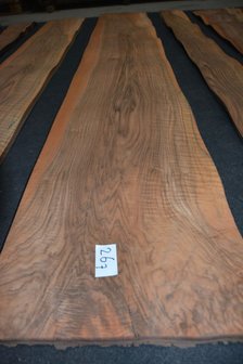 Franz&ouml;sischer Nussbaum Furnier moir&eacute; 280 x 41 cm | 0.8mm | 1,148m&sup2;