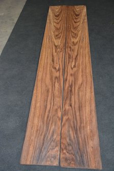 Indisch palissander Furnier 235 x 23-27 cm | 0.6 mm | 0,5875m&sup2;