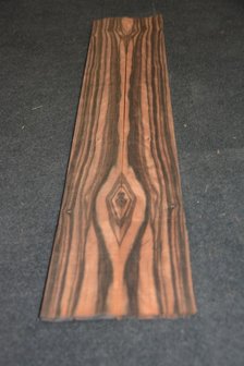 Coromandel furnier 98 x 8 - 9 cm | 0.6 mm | 0,0833 m&sup2;