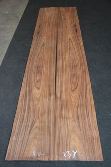 Santos palissander Furnier 216 x 27 cm | 0.6 mm | 0,5832m&sup2;
