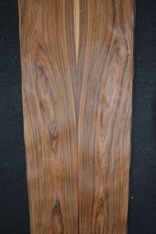 Santos palissander Furnier 298 x 19 cm | 0.6 mm | 0,5662m&sup2;
