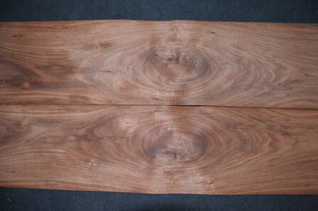 Afrikaans palissander Furnier 255 x 30 cm | 0.6 mm | 0,765m&sup2;