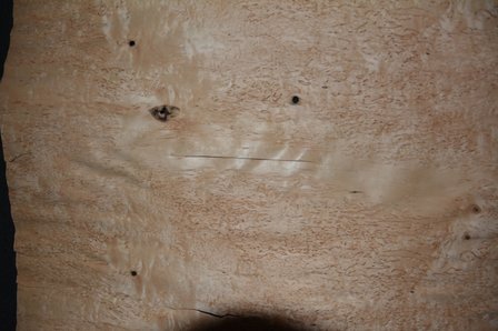 Karelische Birke furnier 84 x 71 - 65 cm | 0.6 mm | 0,5712 m&sup2;