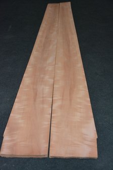 Birnbaum Furnier 252 x 16-20 cm | 0.6 mm | 0,45m&sup2;