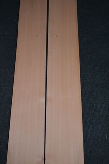 Birnbaum Furnier 272 x 9-11 cm | 0.6 mm | 0,272m&sup2;