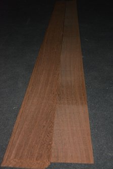 Wenge Furnier 226 x 14-20 cm | 0.6 mm | 0,32m&sup2;