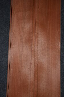 Moabi Furnier 265 x 12 cm | 0.6 mm | 0,32m&sup2;