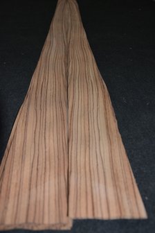 Zebrano Furnier 320 x 10-11 cm | 0.6 mm | 0,34m&sup2;
