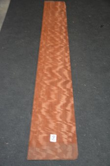 Makore Furnier 223 x 32 cm | 0.6mm |  0,71m&sup2;