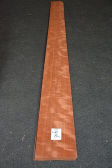 Makore furnier 223 x 16 - 17 cm | 0.6 mm | 0,3680 m&sup2;