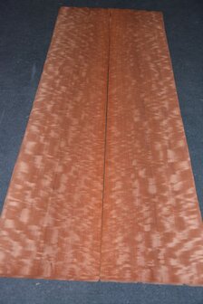 Makore furnier 213 x 40 - 41 cm | 0.6 mm | 0,8627 m&sup2;