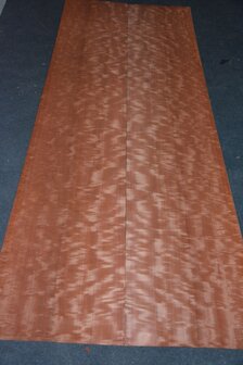 Makore Furnier 213 x 40-41 cm | 0.6mm | 0,86m&sup2;