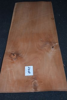 Kirschbaum Furnier 75 x 31 cm | 0.6mm | 0,23m&sup2;