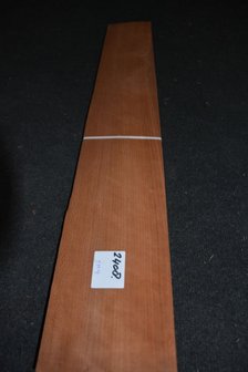 Kirschbaum Furnier 97 x 14 cm | 0.6mm | 0,14m&sup2;