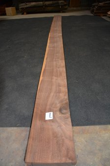 Amerikanischer Nussbaum Furnier 425 x 20-24 cm | 0.6mm | 0,935m&sup2;