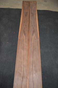 Amerikanischer Nussbaum Furnier 440 x 17 cm | 0.6mm |  0,748m&sup2;