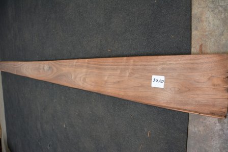 Amerikanischer Nussbaum Furnier 440 x 17 cm | 0.6mm |  0,748m&sup2;