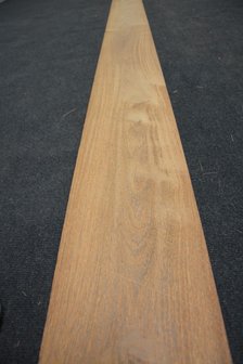 Braunholz Furnier 325 x 19-22 cm | 0.6mm | 0,666m&sup2;