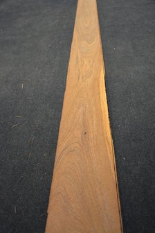 Braunholz Furnier 325 x 15 cm | 0.6mm | 0,488m&sup2;