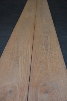 Braunholz Furnier 325 x 27 cm | 0.6mm | 0,878m&sup2;