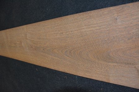 Braunholz Furnier 325 x 27 cm | 0.6mm | 0,878m&sup2;