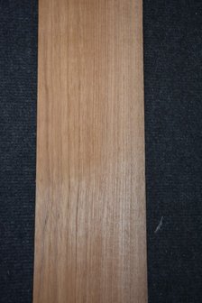 Teakholz Furnier 233 x 11-13 cm | 0.6 mm | 0,280 m&sup2;