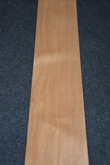 Teakholz Furnier 233 x 11-13 cm | 0.6 mm | 0,280 m&sup2;