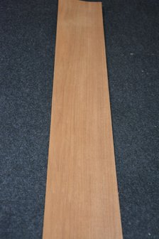 Teakholz Furnier 233 x 11-13 cm | 0.6 mm | 0,280 m&sup2;