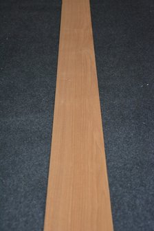 Teakholz Furnier 233 x 11-13 cm | 0.6 mm | 0,280 m&sup2;