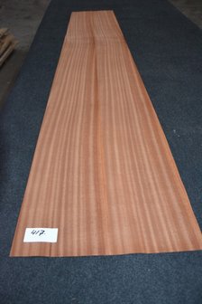 Sipo-Mahagoni Furnier 204 x 17-22 cm | 0.6mm | 0,398m&sup2;