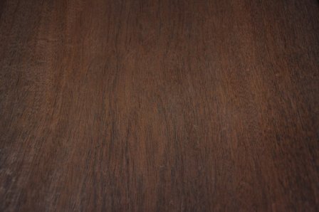 Swietenia mahonie fineer 242 x 44-45 cm | 0.6mm | 1,077m2