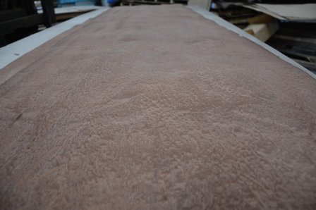 Pommele-Mahagoni Furnier 254 x 66 cm | 0.6mm | 1,676m2