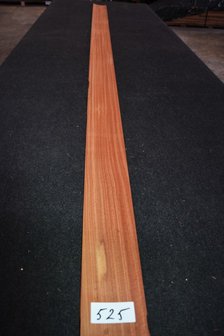 Rosenholz Furnier 307 x 11-14 cm | 0.6 mm |0,382 m2 | kwartiers