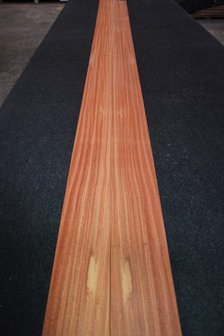 Rosenholz Furnier 307 x 11-14 cm | 0.6 mm |0,382 m2 | kwartiers