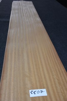 Iroko Furnier 210 x 34-36 cm | 0.6mm | 0,735m2