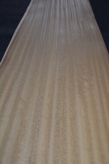 Iroko Furnier 210 x 34-36 cm | 0.6mm | 0,735m2