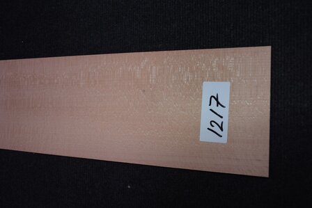 Buchenholz Furnier 225 x 15-17 cm | 0.6mm | 0,35m&sup2;