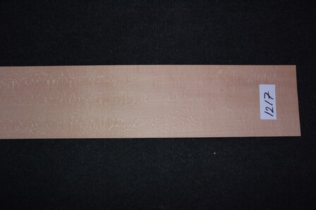 Buchenholz Furnier 225 x 15-17 cm | 0.6mm | 0,35m&sup2;