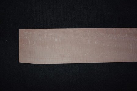 Buchenholz Furnier 225 x 15-17 cm | 0.6mm | 0,35m&sup2;