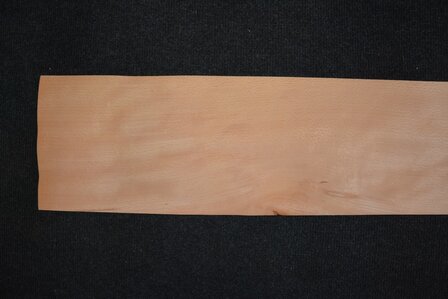 Buchenholz Furnier 223 x 18 cm | 0.6mm | 0,401m&sup2;