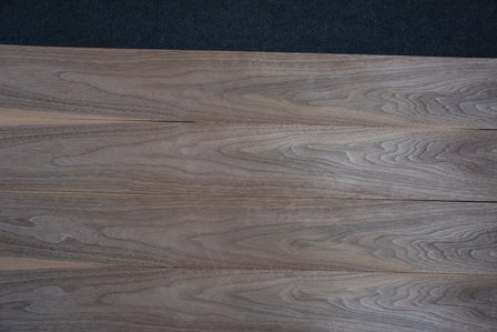 Amerikanischer Nussbaum Furnier 114 x 11-12 cm | 0.6mm | 0,131m&sup2;