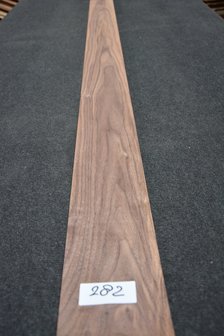 Amerikanischer Nussbaum Furnier 219 x 13-14 cm | 0.6mm | 0,296m&sup2;