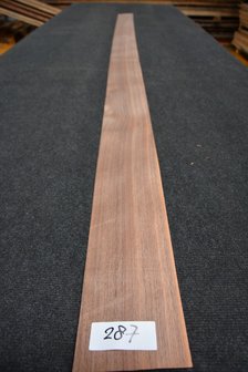 Amerikanischer Nussbaum Furnier 245 x 11cm | 0.6mm | 0,282m&sup2;