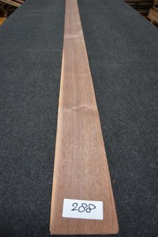 Amerikanischer Nussbaum Furnier 242 x 11 cm | 0.6mm | 0,266m&sup2;