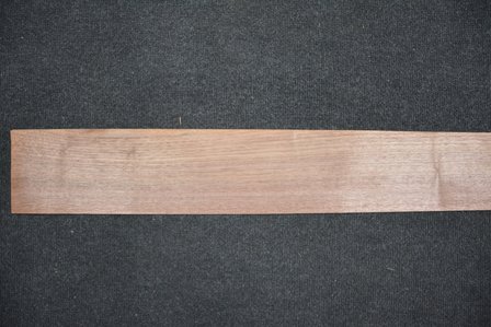 Amerikanischer Nussbaum Furnier 242 x 11 cm | 0.6mm | 0,266m&sup2;
